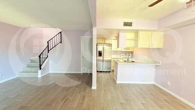 1442 N 53rd Dr Phoenix, AZ 85043 photo 4