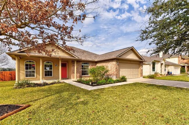 18800 Alnwick Castle Dr Pflugerville, TX 78660 photo 2