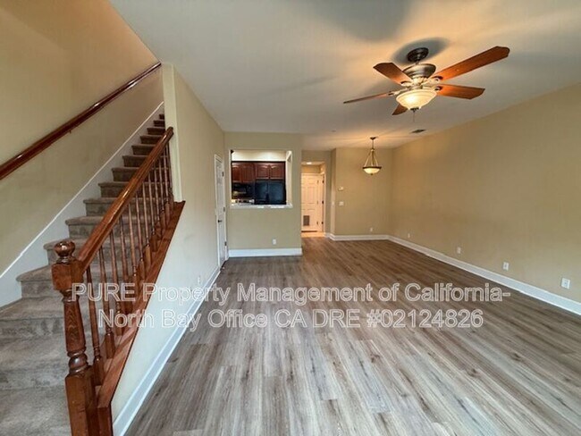 676 Casella Way Petaluma, CA 94954 photo 3