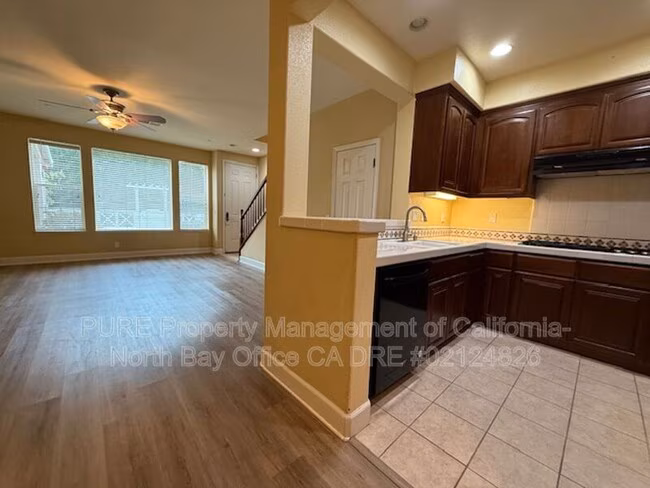 676 Casella Way Petaluma, CA 94954 photo 5