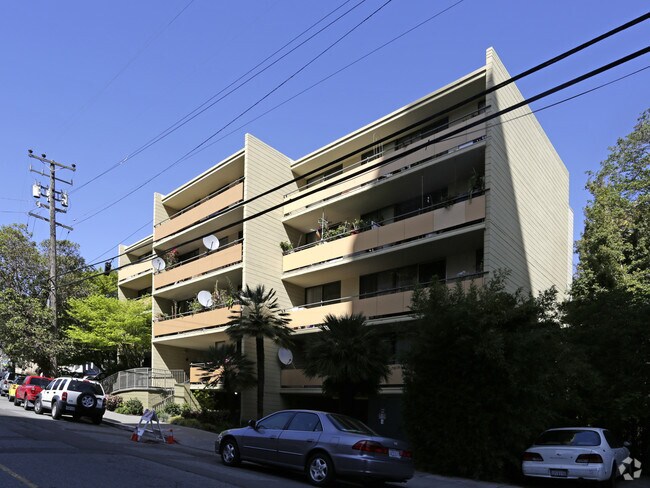 Linda Ave. 10 (Lease Only) photo 3
