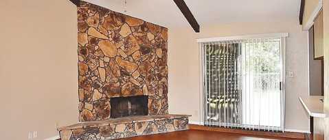 1006 Tracy Lane, Lancaster, TX 75134 photo 2
