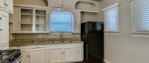 2040 W Mistletoe Ave San Antonio, TX 78201 photo 5