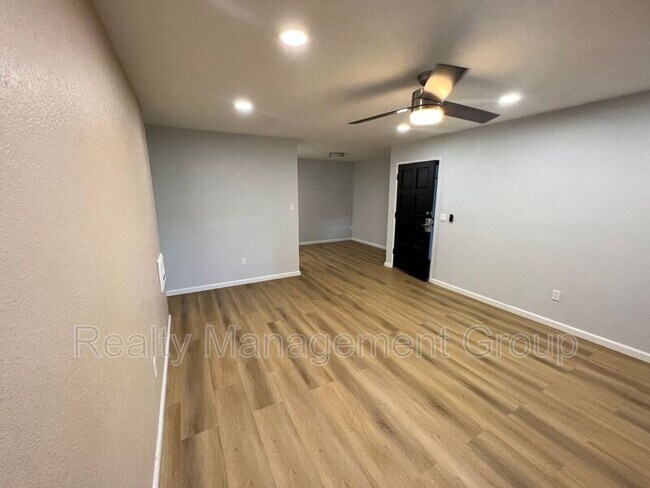 1013 S Sunshine Ave El Cajon, CA 92020 photo 4