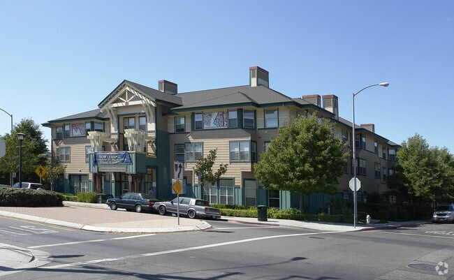 Modern 4-bed, 4-bath Townhome In Richmond’s Metro Walk Community photo 2