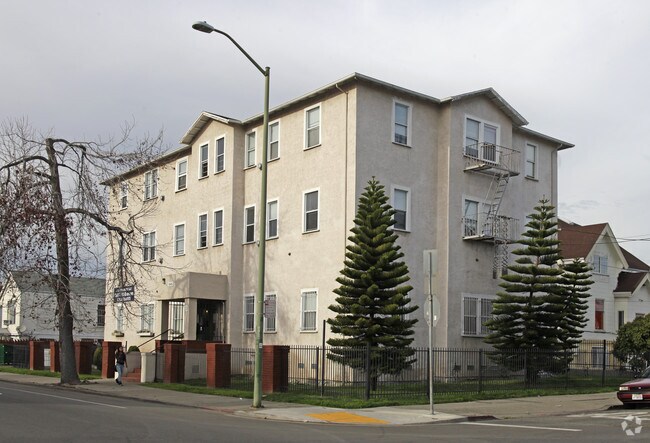 The Foothill Apartments photo 2