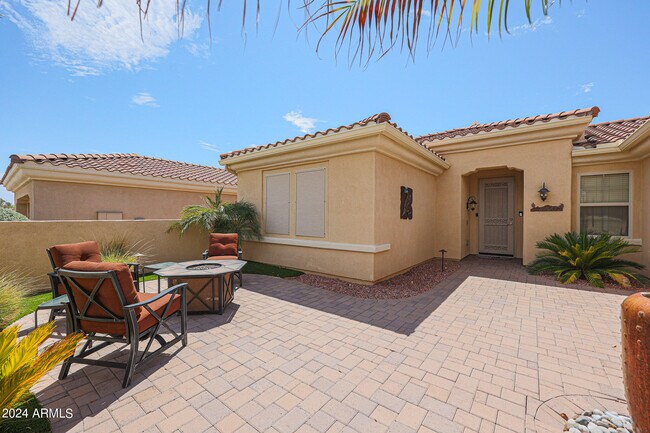 13755 W NOGALES Drive photo 4