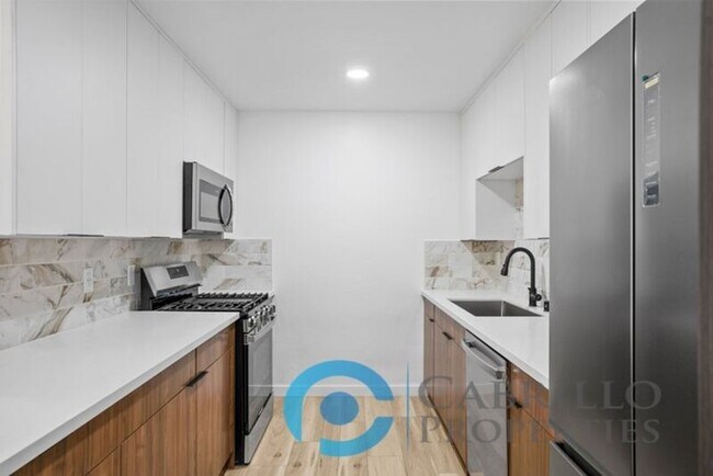 4669 34th St San Diego, CA 92116 photo 3