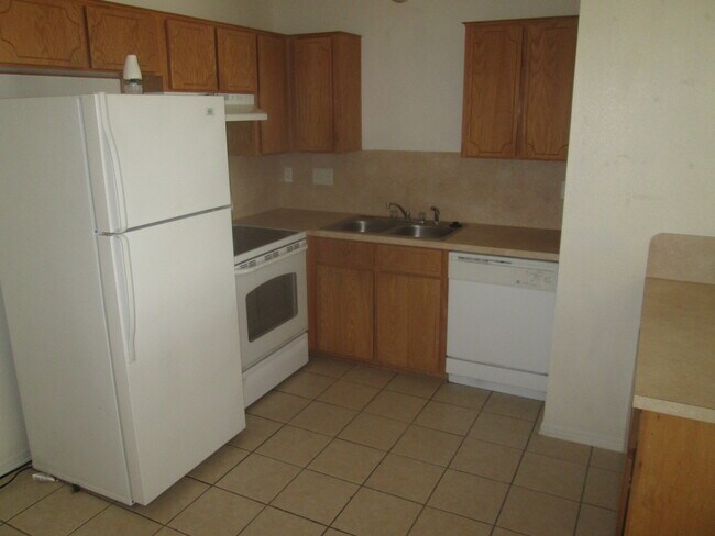 809 Leifester Cir Killeen, TX 76549 photo 4