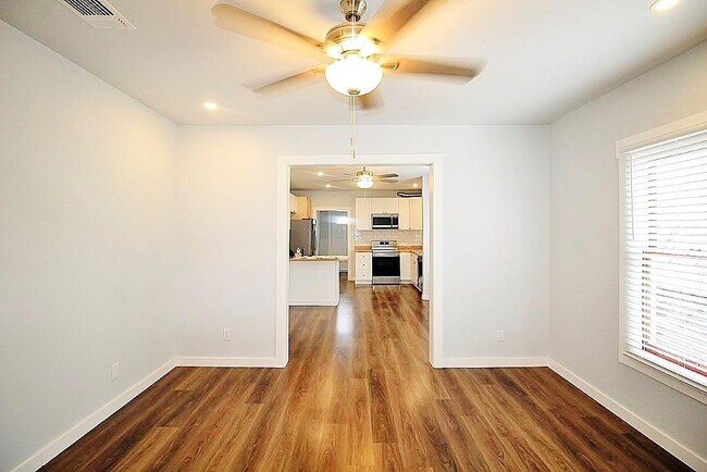 1201 East Pulaski Street, Fort Worth, TX 76104 photo 5