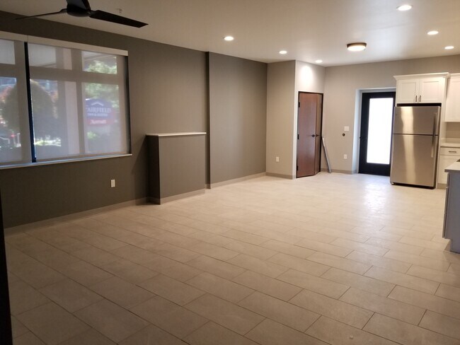 Quincy Square Apartments photo 5