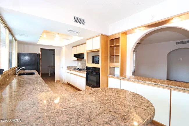 1910 E Manhatton Dr Tempe, AZ 85282 photo 5