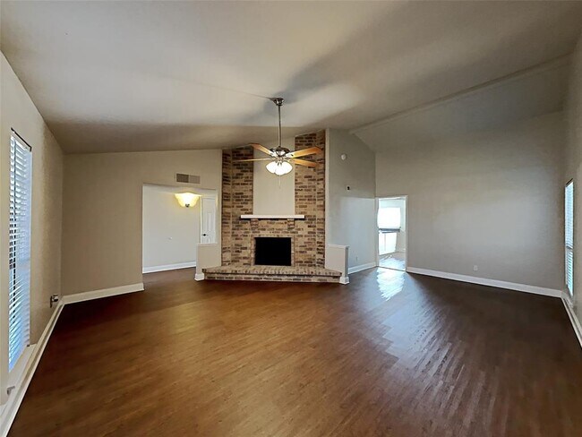 5601 N Colony Blvd The Colony, TX 75056 photo 2