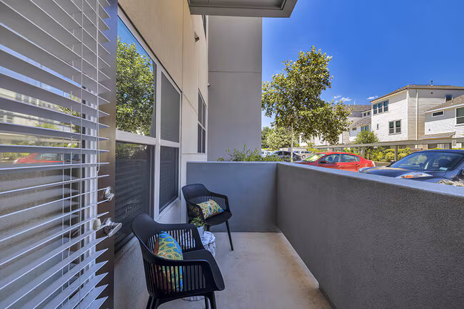 Urban Crest Apartments photo 4