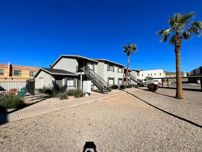 2104 E Eugie Terrace Phoenix, AZ 85022 photo 2