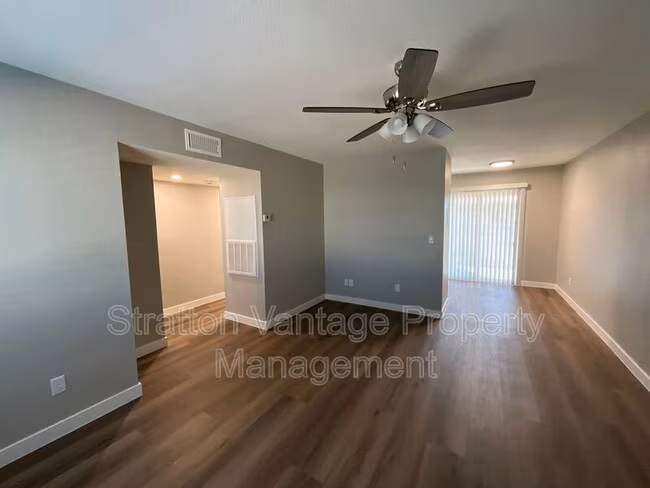 2104 E Eugie Terrace Phoenix, AZ 85022 photo 5