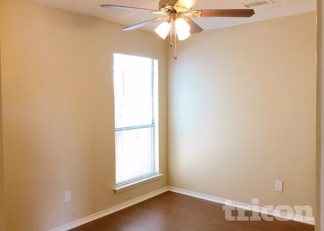 1527 Charleston Cove Mesquite, TX 75149 photo 5