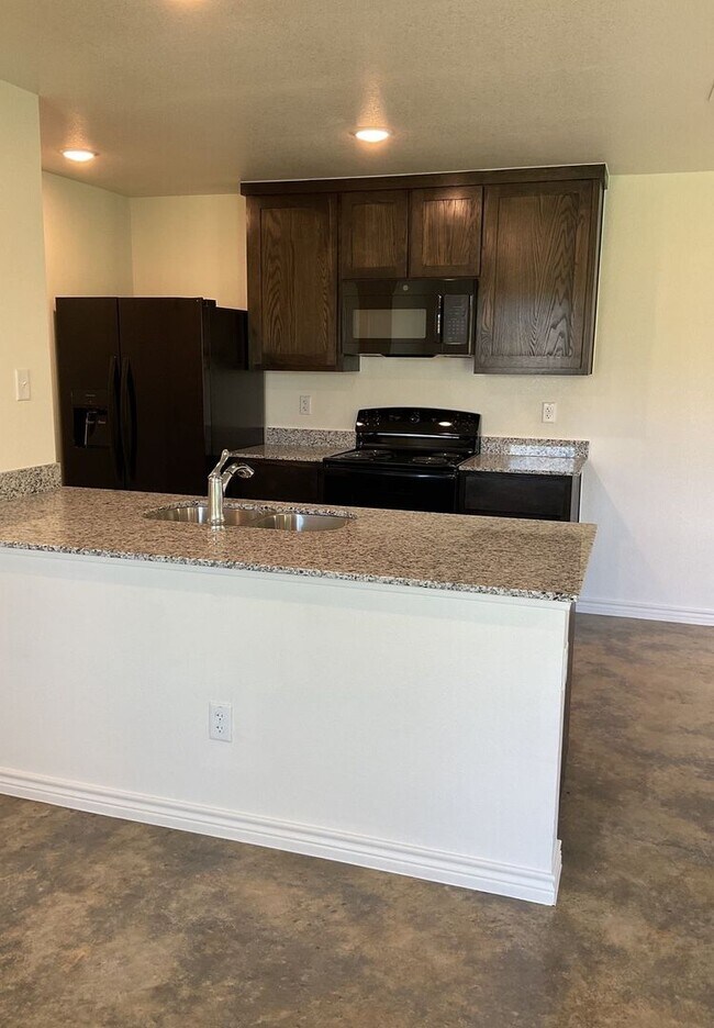 305 Agua Chiquita Ct Killeen, TX 76543 photo 4