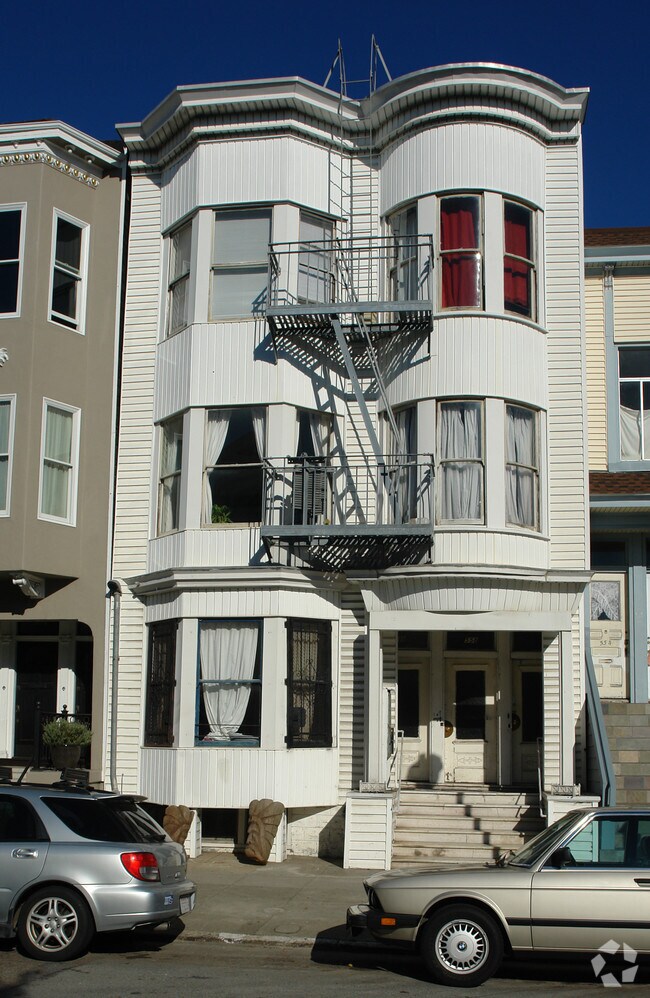 556-560 Waller Street, San Francisco, CA 94117 photo 2