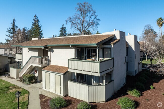 Kirkwood Village photo 4