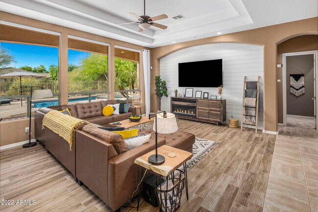 5936 E Night Glow Cir Scottsdale, AZ 85266 photo 4