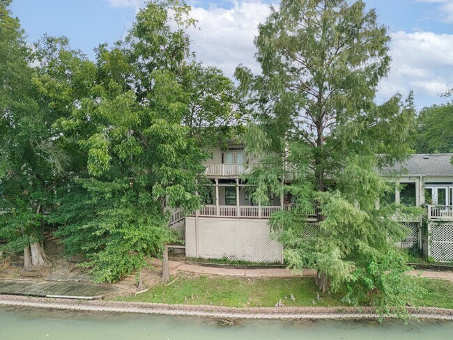 12660 Briar Patch Road, Houston, TX 77077 photo 3