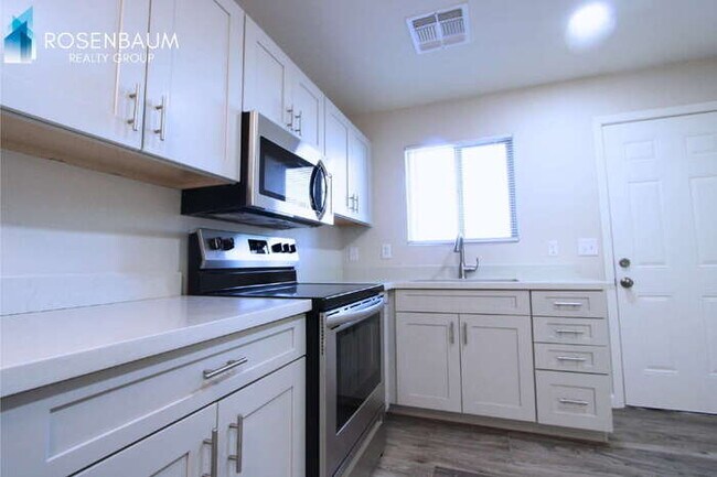 6434 E Alder Ave Mesa, AZ 85206 photo 4