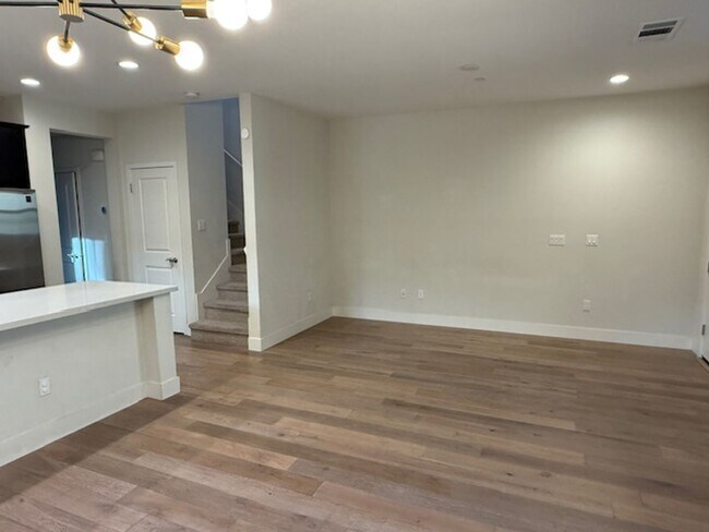 1020 Skybo Court, San Jose, CA 95120 photo 4