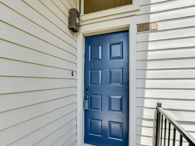 168 World of Tennis Sq Lakeway, TX 78734 photo 2