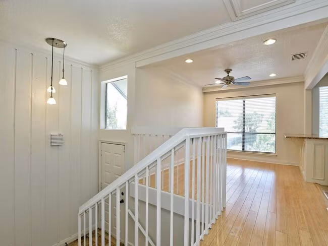 168 World of Tennis Sq Lakeway, TX 78734 photo 3