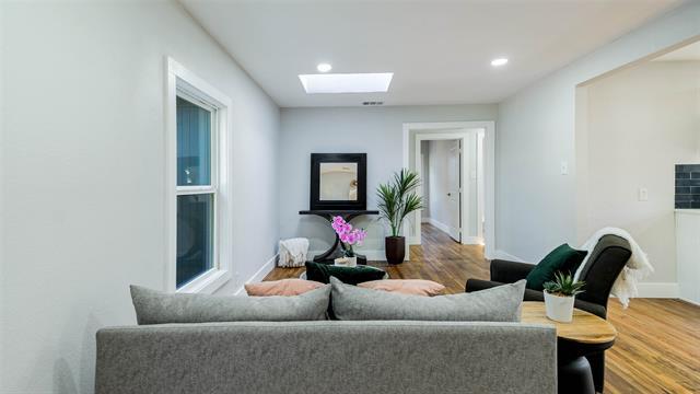 10523 Newcombe Drive, Dallas, TX 75228 photo 5