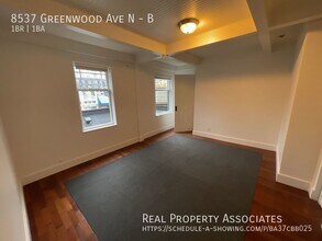 8537 Greenwood Ave N Seattle, WA 98103 photo 5