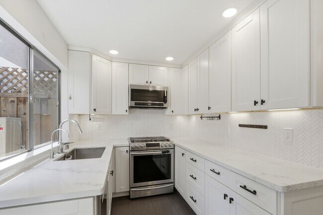 5220 Adalina Ct San Jose, CA 95124 photo 3