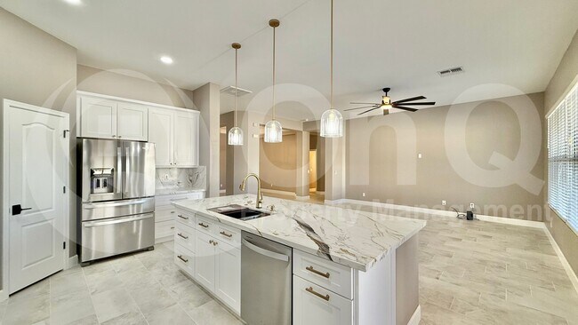 10722 E Lobo Ave Mesa, AZ 85209 photo 4