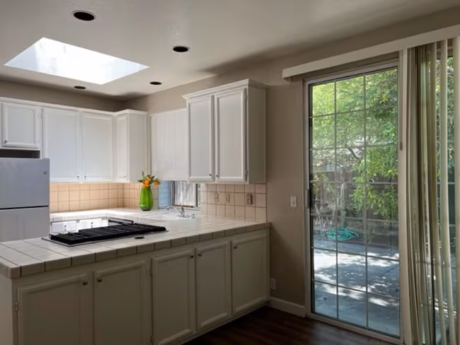Mountain View Single Family photo 5