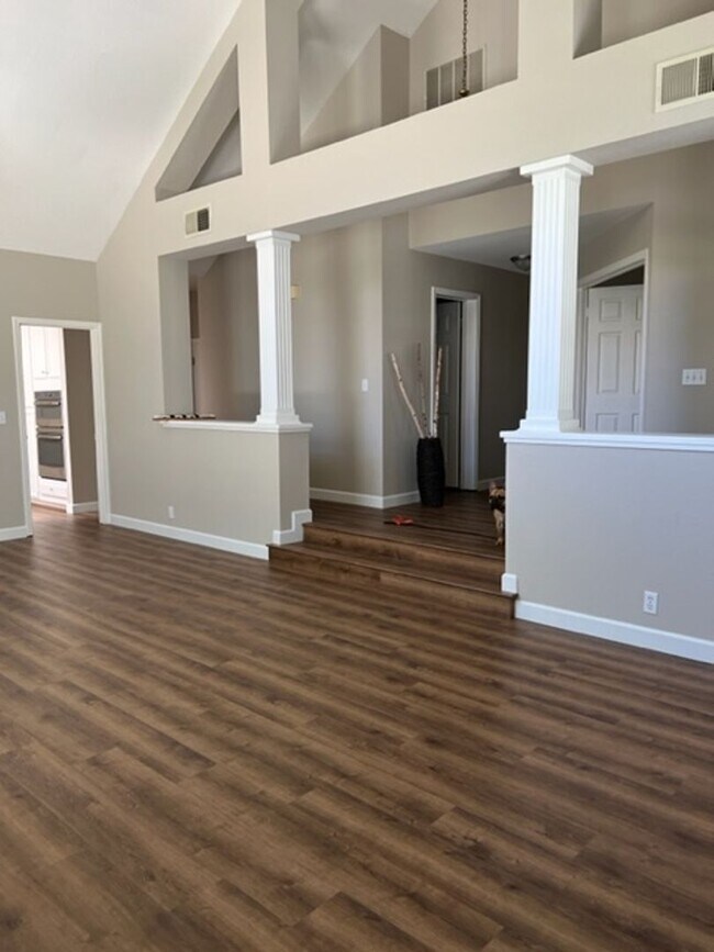 Mountain View Single Family photo 4