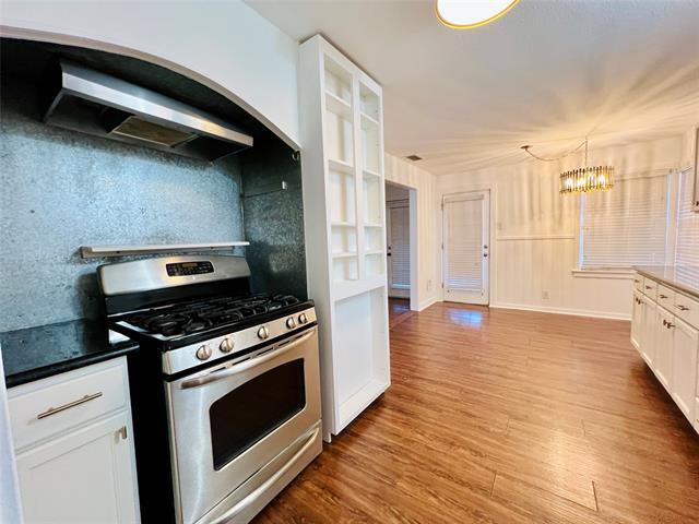 101 Lindenwood Dr Fort Worth, TX 76107 photo 5