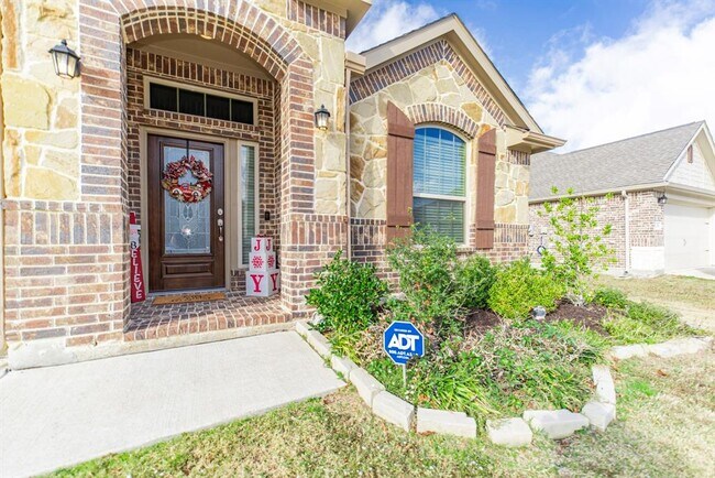 278 Churchill Drive, Fate, TX 75189 photo 4