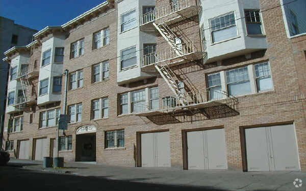 2190 Grove photo 2