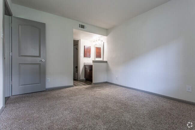 Royal Phoenician Apartments photo 4