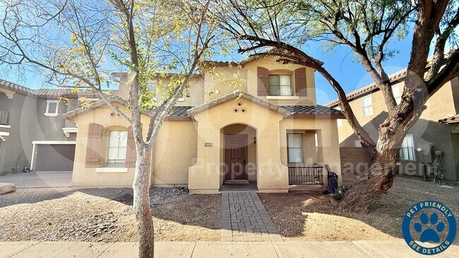 1840 S Falcon Dr Gilbert, AZ 85295