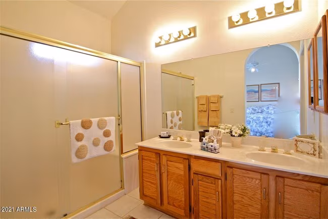 9705 E Mountain View Rd Scottsdale, AZ 85258 photo 3