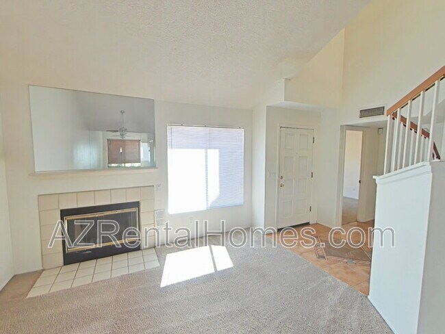 1705 N Ventura Ln Tempe, AZ 85288 photo 2