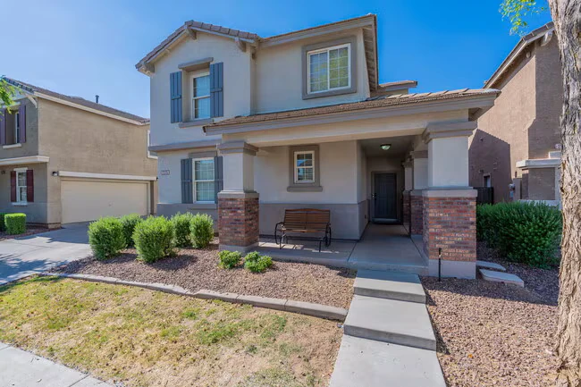 2225 E Sunland Ave Phoenix, AZ 85040 photo 3