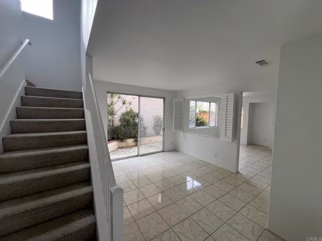 9608 Capricorn Way, San Diego, CA 92126 photo 2