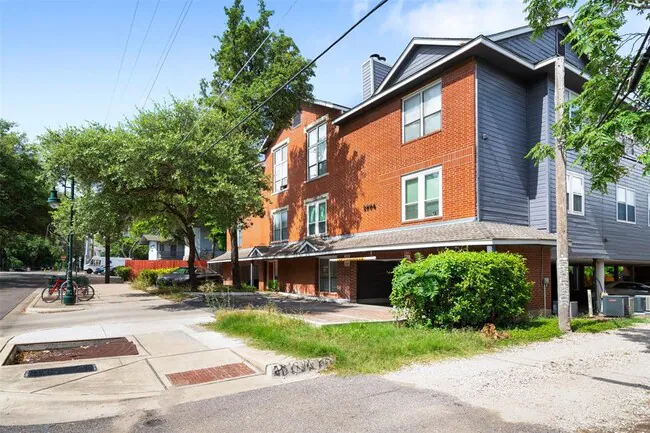 2804 Rio Grande St Austin, TX 78705 photo 2