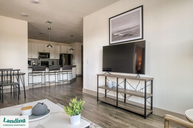 300 Enclave Dr Conroe, TX 77384 photo 4