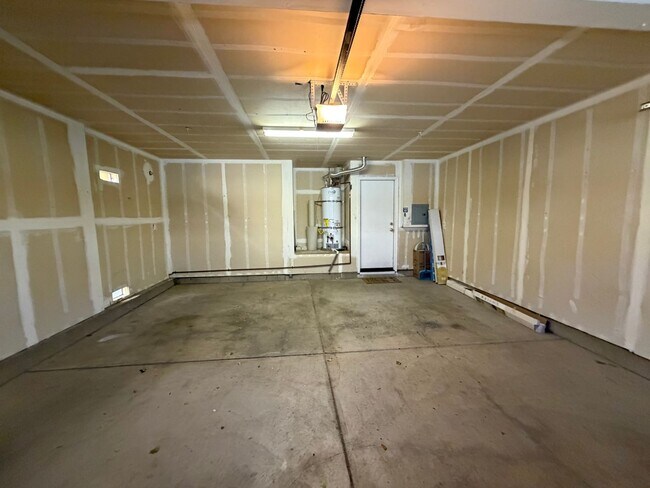 141 Altamont Ct Fairfield, CA 94534 photo 3