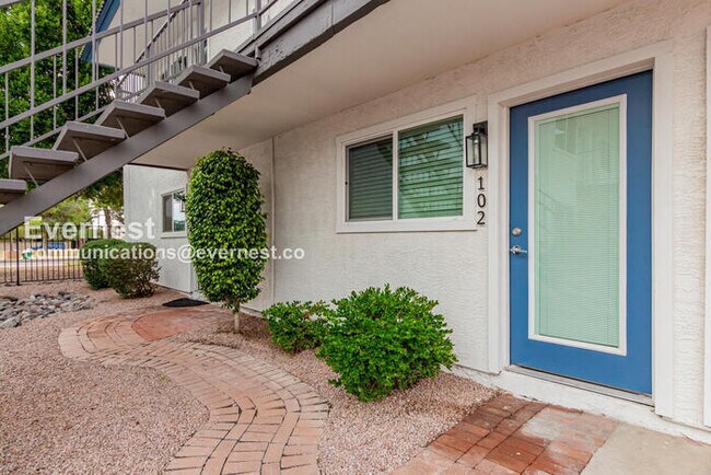 2539 N 48th St Phoenix, AZ 85008 photo 4