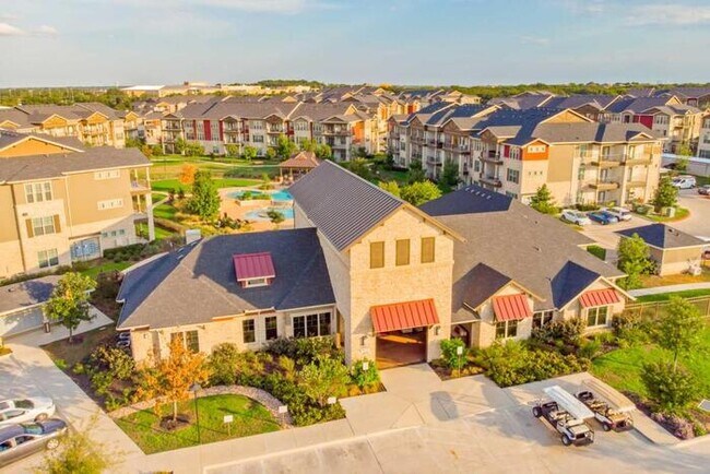 7740 183A Leander, TX 78641 photo 2